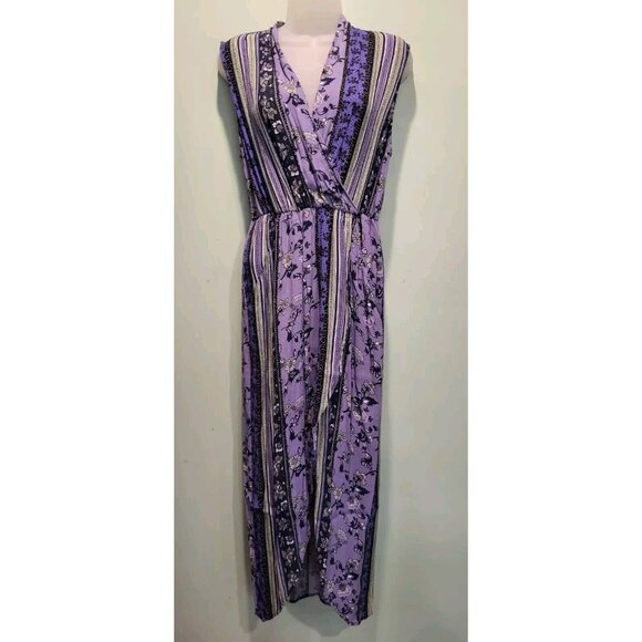 Astr Dresses & Skirts - Astr The Label Sleeveless Hi Low Maxi Dress Purple Green Floral Stripe Sz M